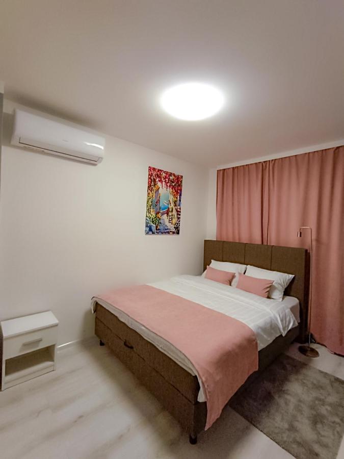 Apartments Ajsa 塞拉耶佛 外观 照片