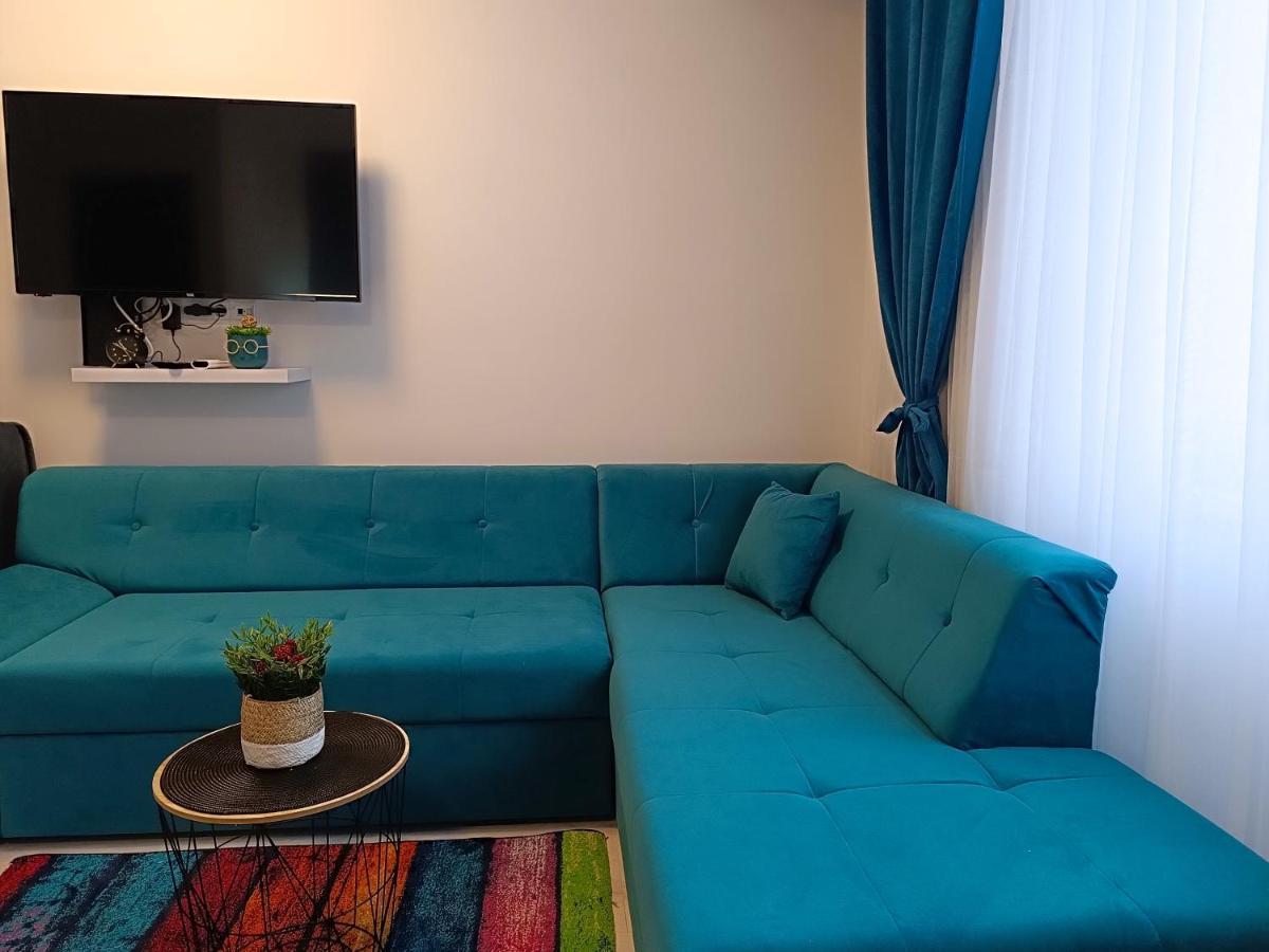 Apartments Ajsa 塞拉耶佛 外观 照片