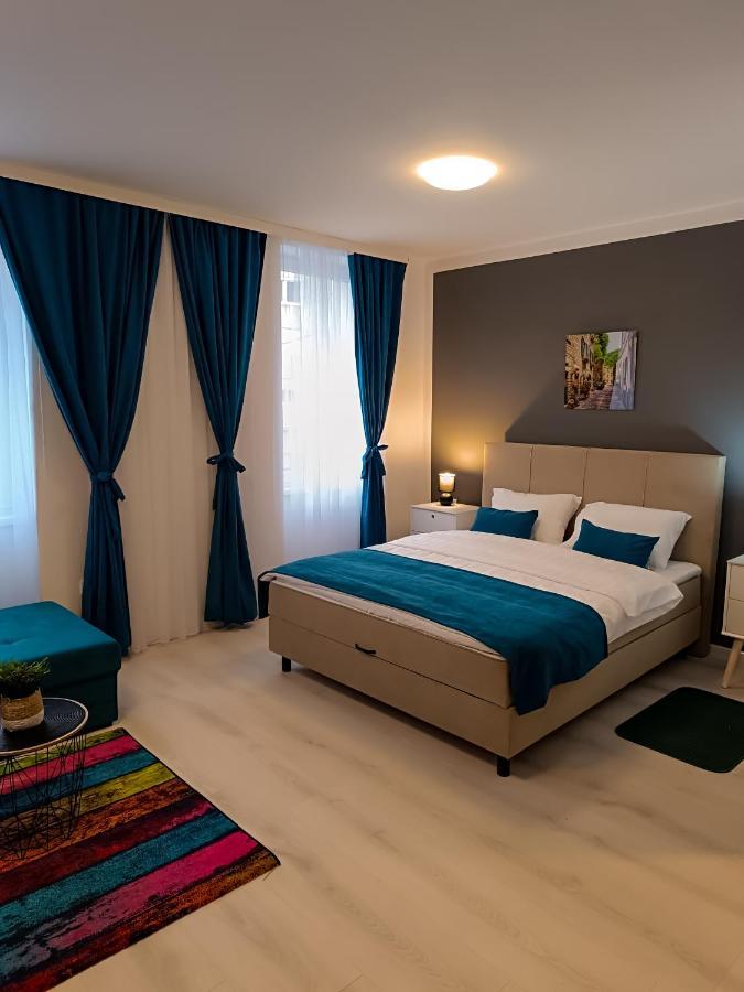 Apartments Ajsa 塞拉耶佛 外观 照片
