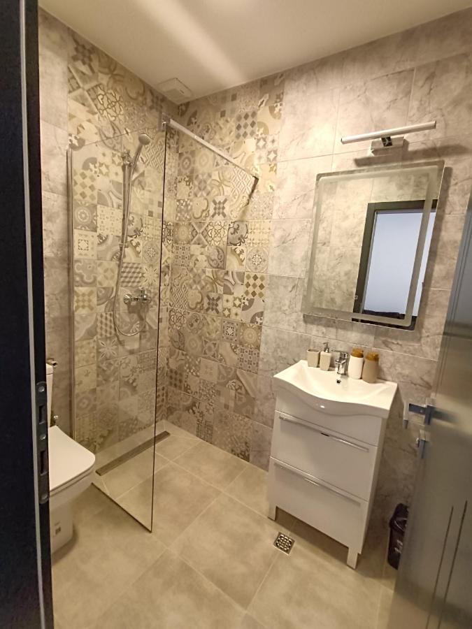 Apartments Ajsa 塞拉耶佛 外观 照片